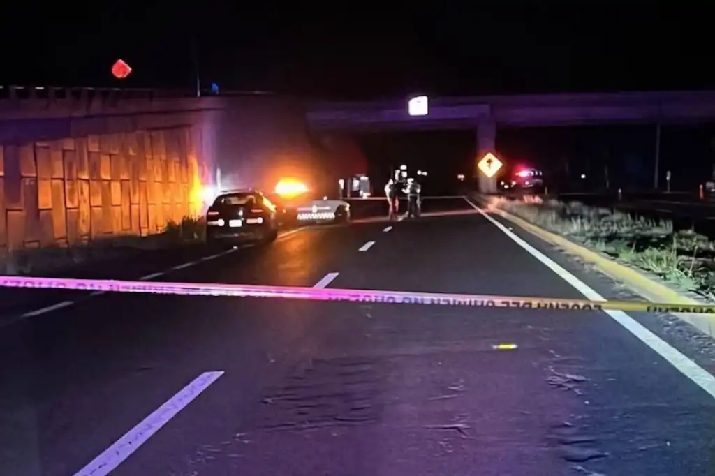 Hallan cuatro cuerpos decapitados colgados en puente de El Seminario en Culiacán