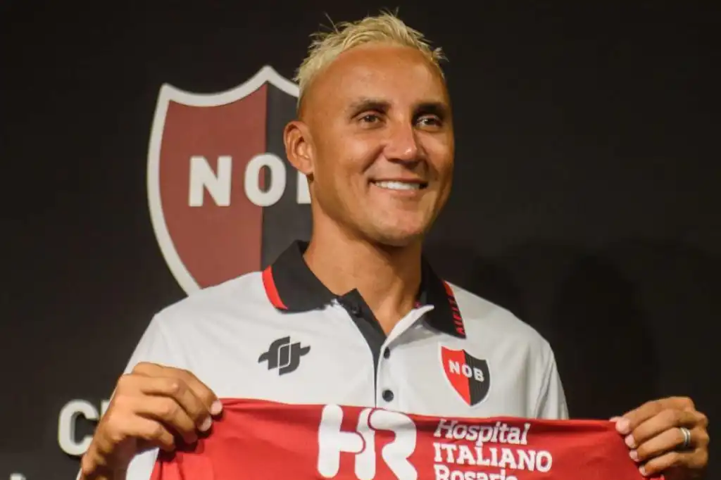 Keylor Navas y Pumas: Fichaje complicado por trabas contractuales