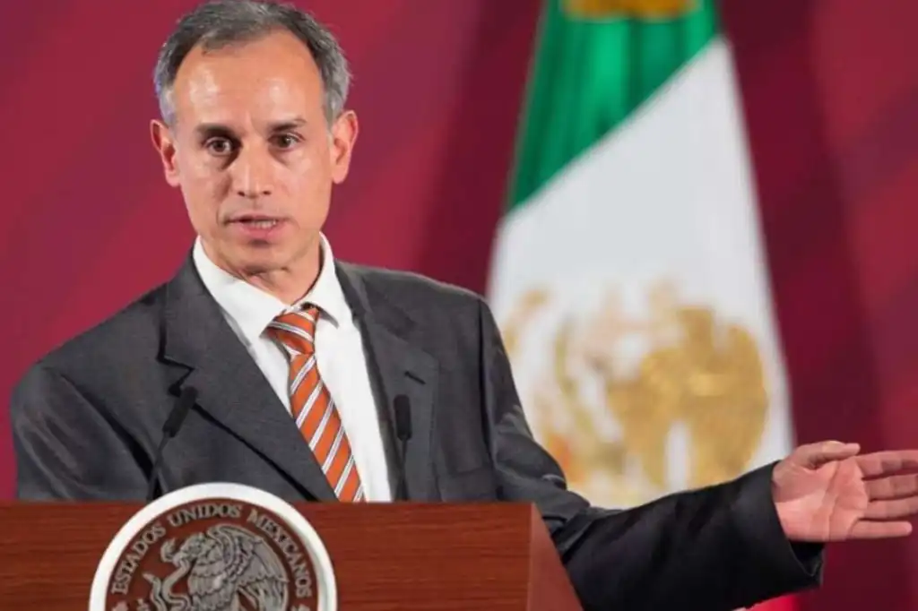 El reciente nombramiento de Hugo López-Gatell como representante de México ante la Organización Mundial de la Salud (OMS) desató una intensa confrontación en el Senado de la República, donde la oposición exigió un minuto de silencio por las víctimas de la pandemia de Covid-19, mientras que Morena y sus aliados bloquearon la solicitud.