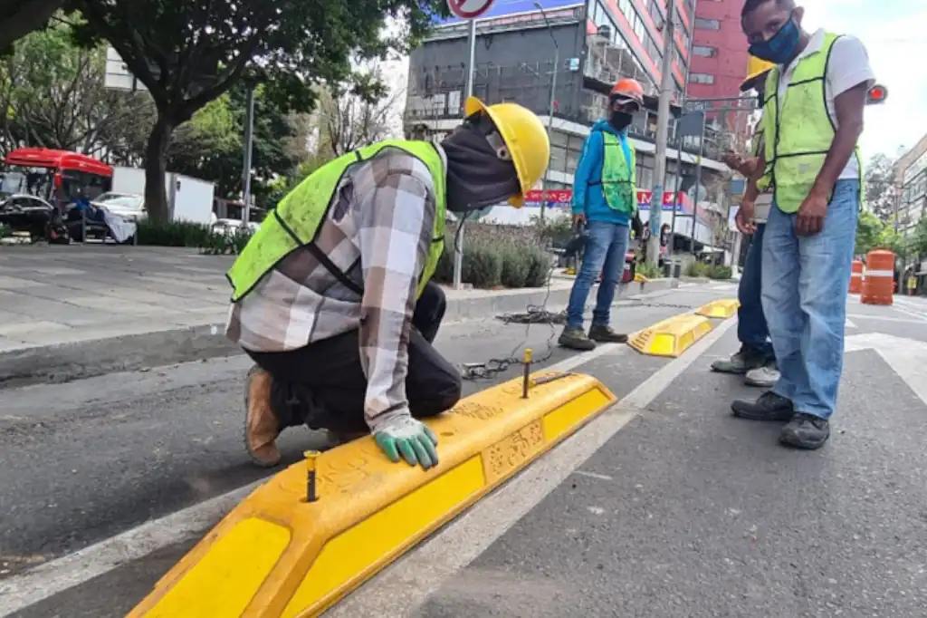 La Ciudad de México lanzó ocho licitaciones públicas para la construcción de una ciclovía sobre Calzada de Tlalpan que conectará el Centro Histórico con el Estadio Banorte, en preparación para el Mundial de Futbol 2026.