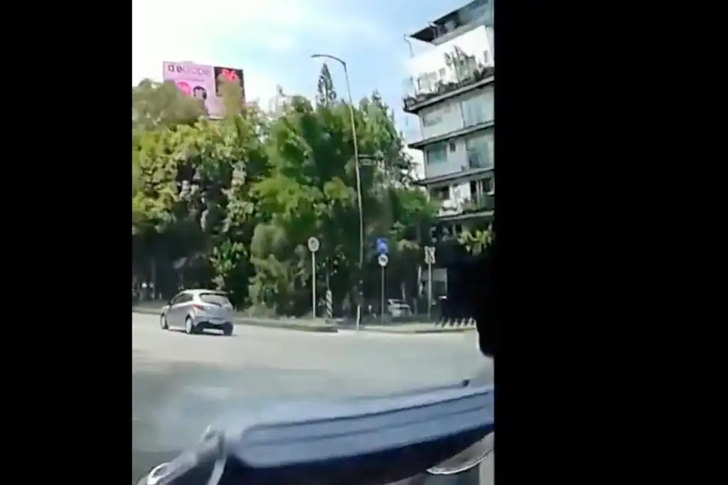 VIDEO: Explosión en rosticería de la Hipódromo Condesa deja dos heridos graves