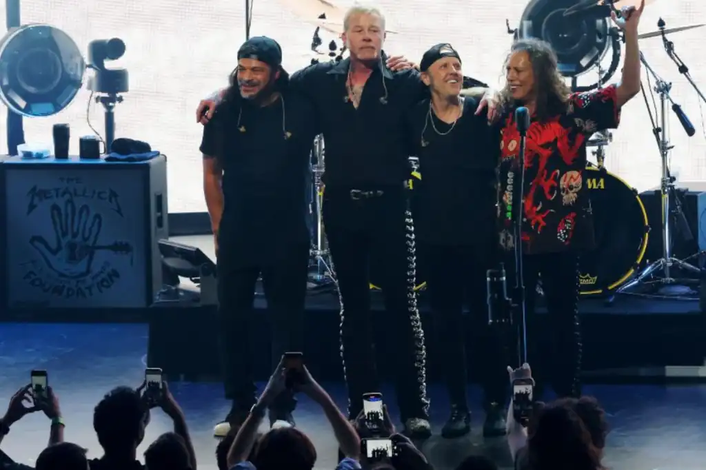 Metallica le dice “no” al Pentágono: prohíben uso de su música en video militar de Trump