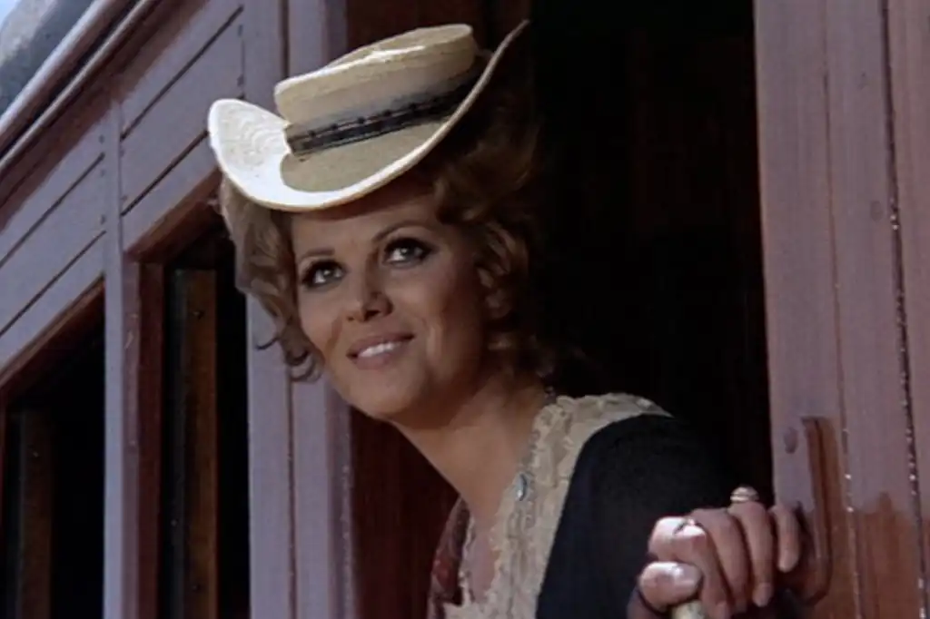 Claudia Cardinale, el ícono indomable del cine italiano, fallece a los 87 años