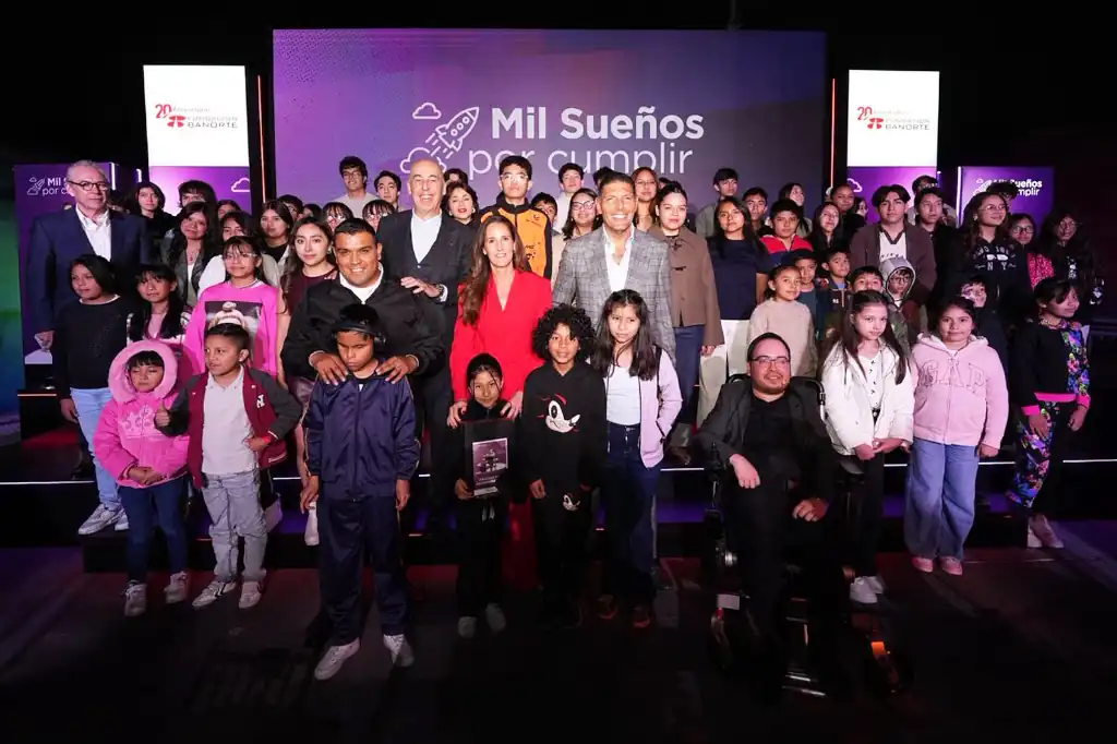 Carlos Hank González impulsa la educación como prioridad estratégica de Banorte