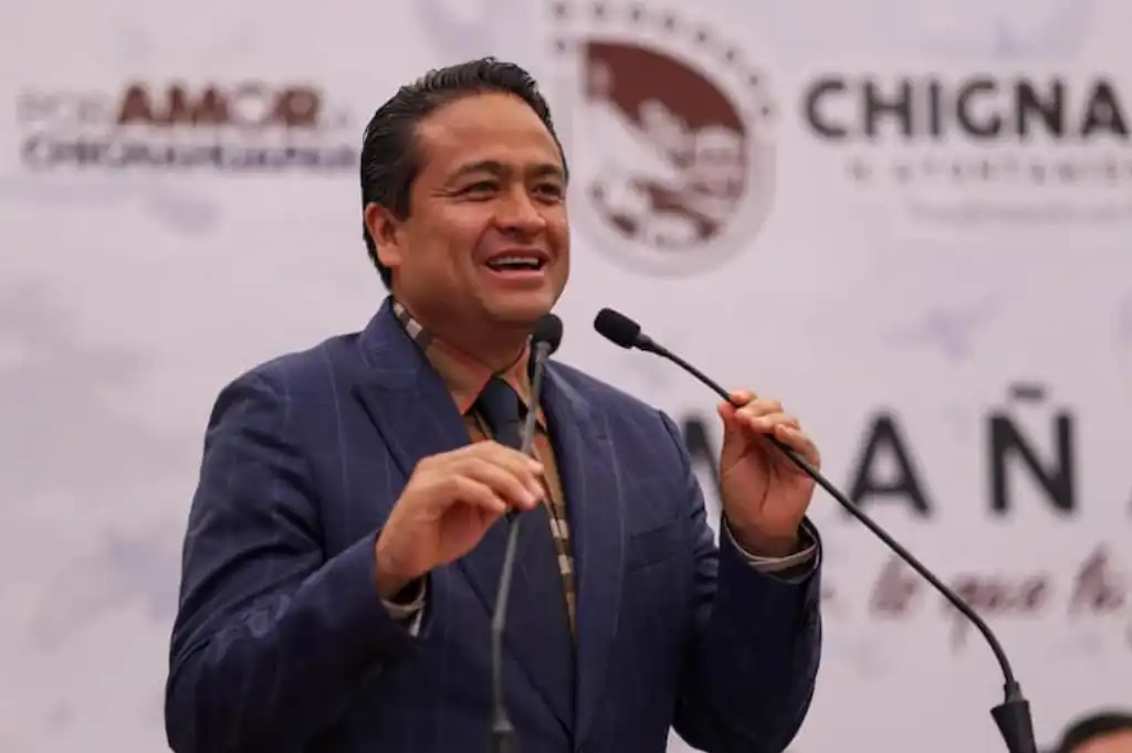 Critican a alcalde de Chignahuapan por presunto derroche en festejo familiar
