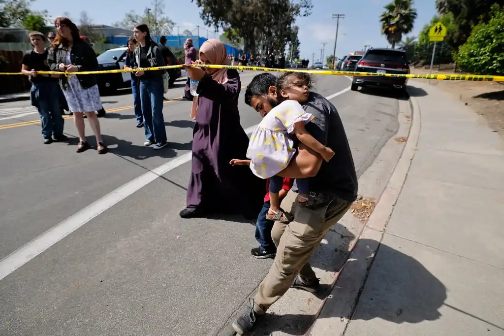 San Diego investiga tiroteo en centro islámico que dejó tres víctimas mortales