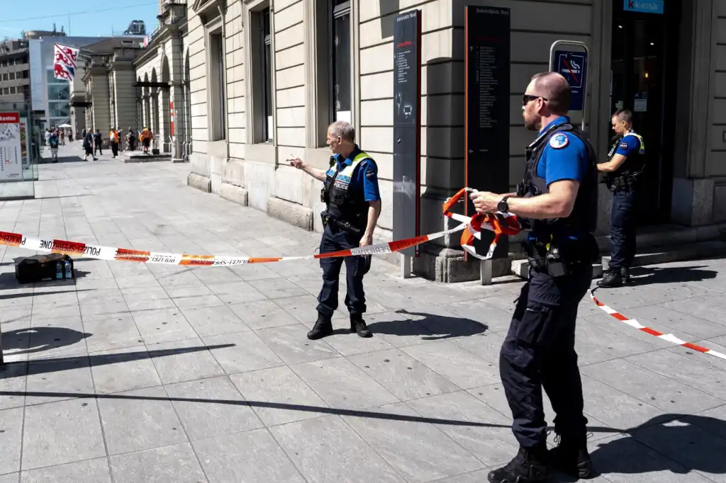 Ataque con cuchillo en estación de Winterthur deja tres heridos en Suiza