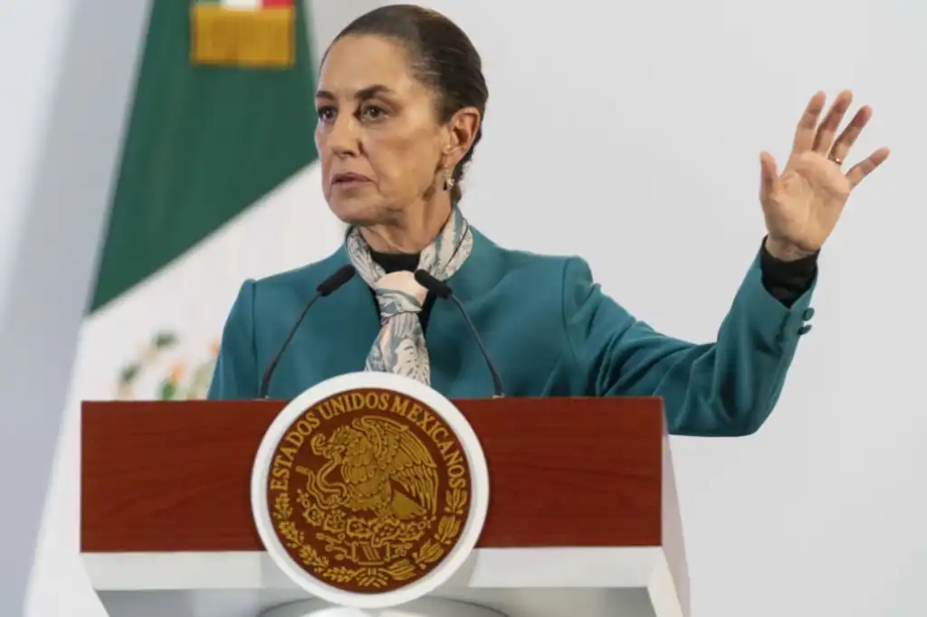 Sheinbaum cuestiona regreso de Rubén Rocha Moya y confirma investigaciones de la FGR